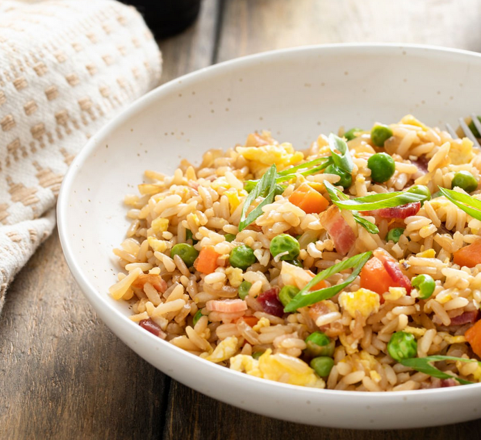 Riz sauté aux légumes