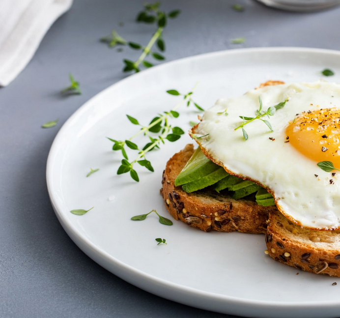 Toasts avocat œuf poché