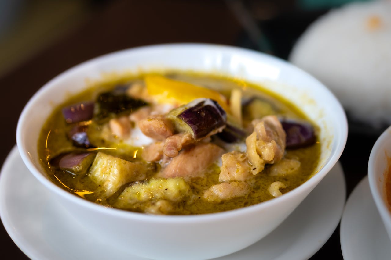 Soupe froide de courgette à la menthe